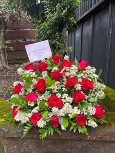 Bunga Meja Ucapan Mawar Merah jombang