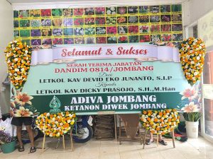 Karangan Bunga Ucapan Besar – 4 Titik Bunga jombang