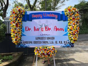 Karangan Bunga Pernikahan Jombang – 3 Titik Bunga Panjang jombang